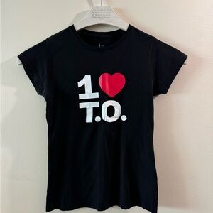 T-Shirt & Pin Combo: 1 ❤️ T.O